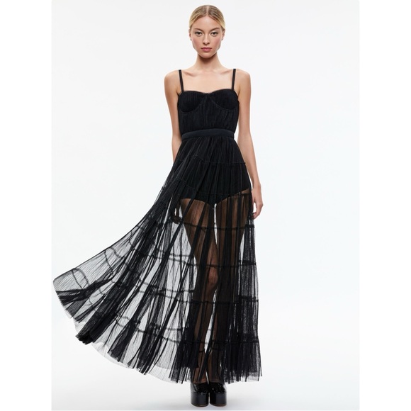NWT Alice + Olivia Deena Black Pleated Sheer Sleeveless Maxi Dress with Hot Pant - Picture 1 of 14